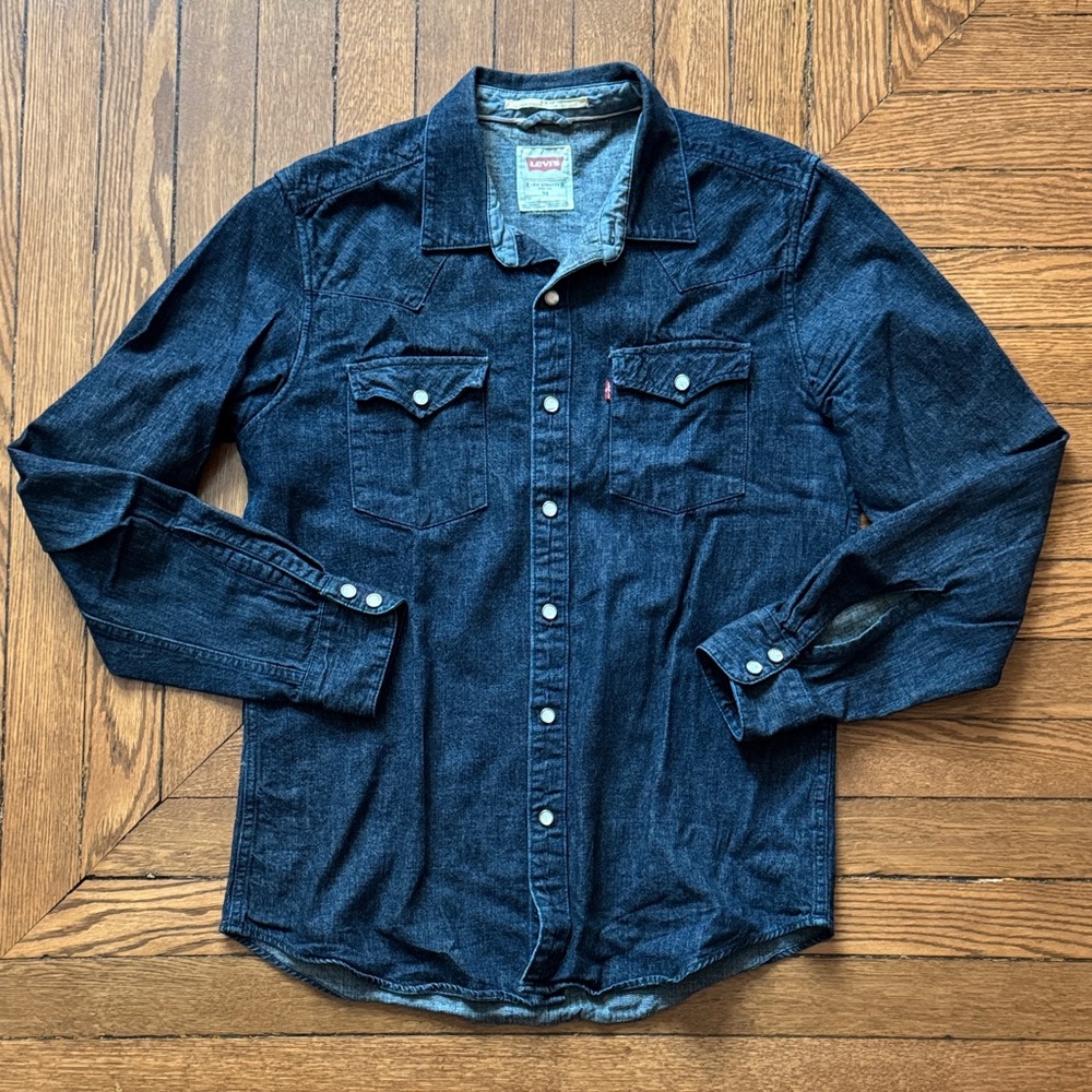 Levi’s Denim Western Snap Button-Up Shirt